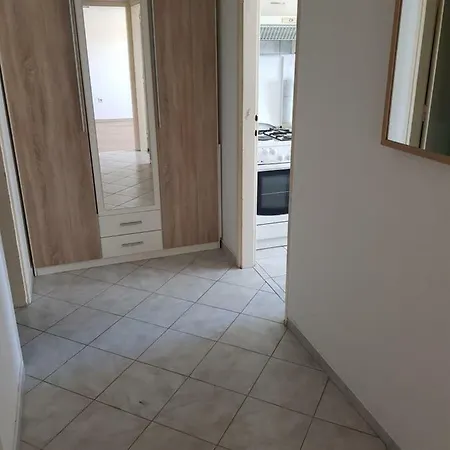 Apartment Central & Elegant/free Parking